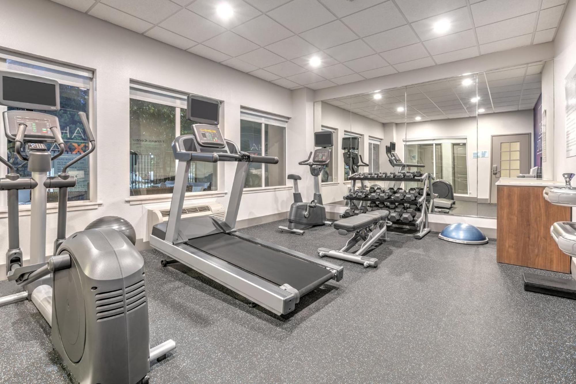 Holiday Inn Express Hotel & Suites Marshall By Ihg מראה חיצוני תמונה